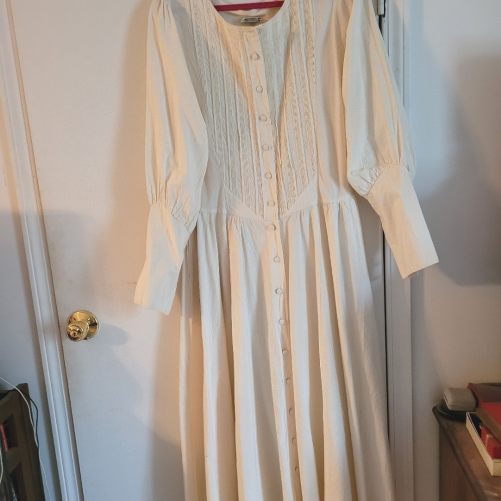 Natural Ivory Cotton Country Wedding Dress